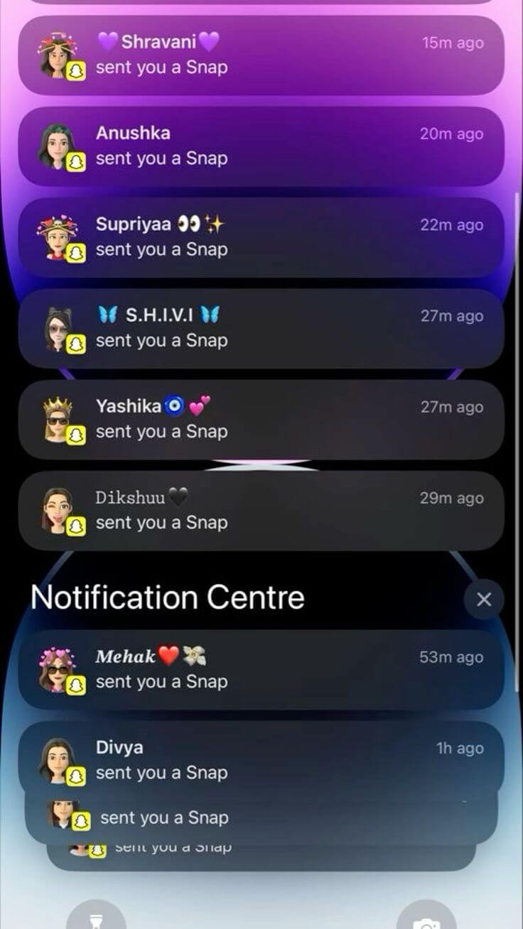 Snapchat notifications received from various contacts in the app's notification center.